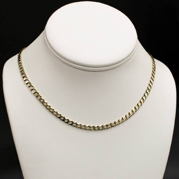 Pre-Owned 9ct Yellow Gold 18