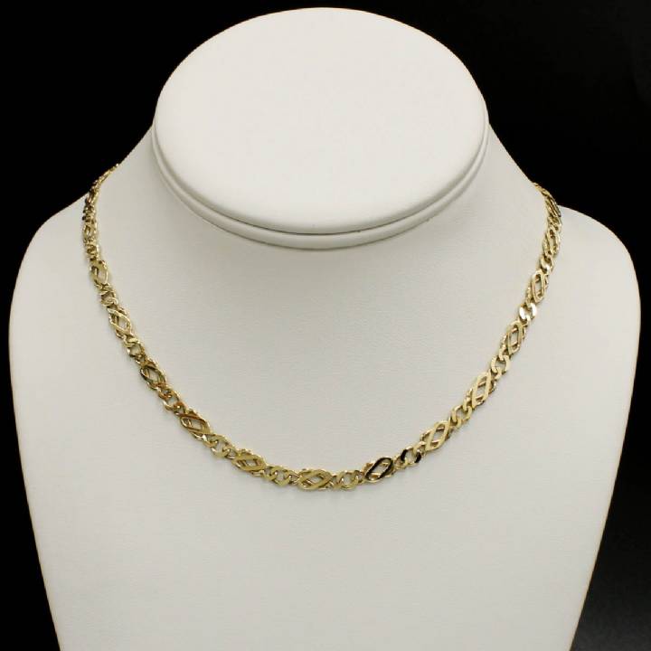 Pre-Owned 9ct Yellow Gold 18