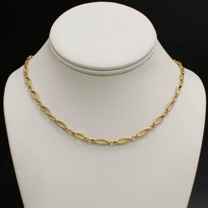 Pre-Owned 9ct Yellow Gold Fancy Oval Link Chain
