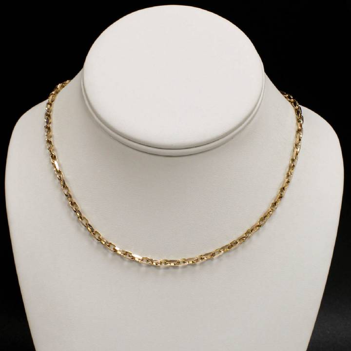 Pre-Owned 9ct Yellow Gold 18