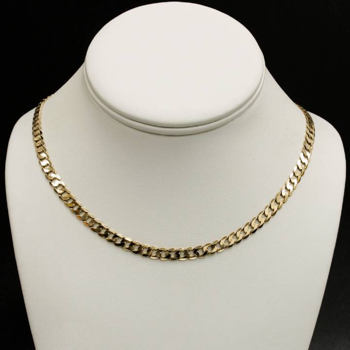 Pre-Owned 9ct Yellow Gold 18