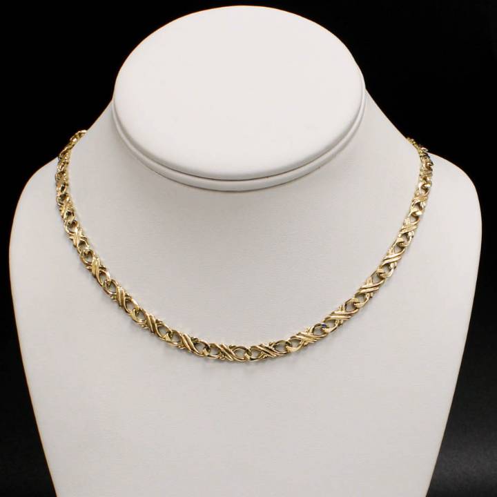 Pre-Owned 9ct Yellow Gold 16
