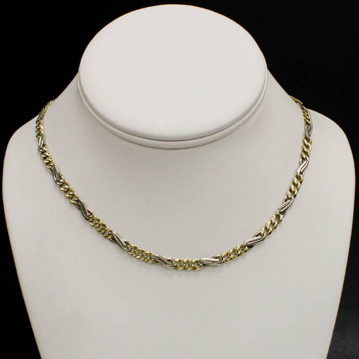 Pre-Owned 9ct Yellow & White Gold 24