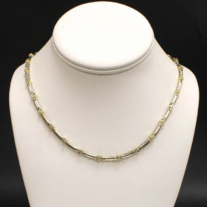 Pre-Owned 14ct 2 Colour Gold Stone Set 18