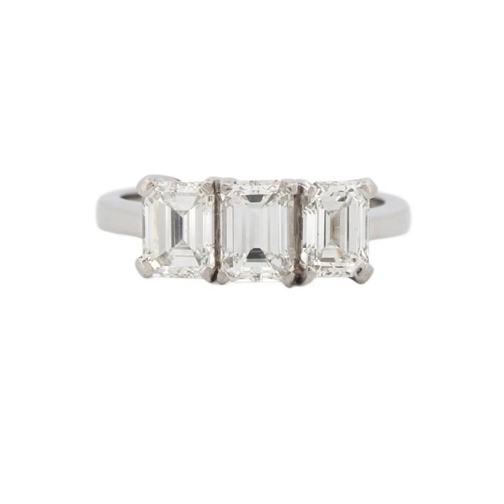 Pre-Owned Platinum Diamond Emerald Cut 3 Stone Ring Total2.25ct 1604190