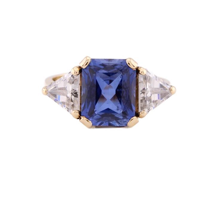 Pre-Owned 9ct Yellow Gold Treated Tanzanite & White Stone Ring 1506353