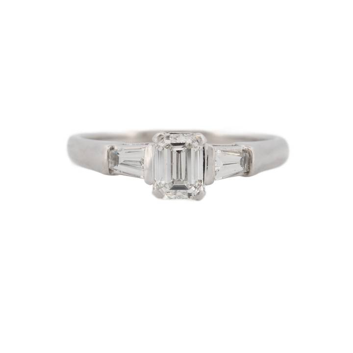 Pre-Owned 18ct White Gold Diamond 3 Stone Ring Total 0.78ct 1604193