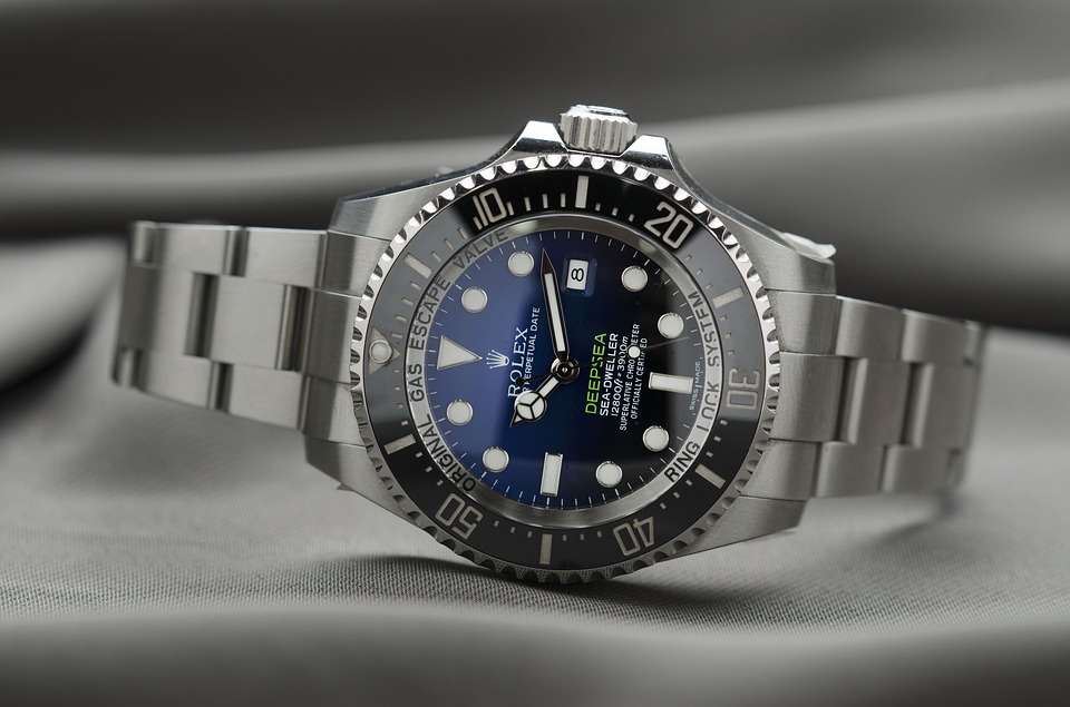 5 Reasons Why You Should Choose A Rolex As A Christmas Gift This Year